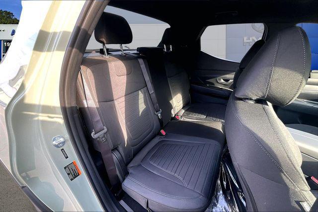 2026 Hyundai Santa Cruz SE