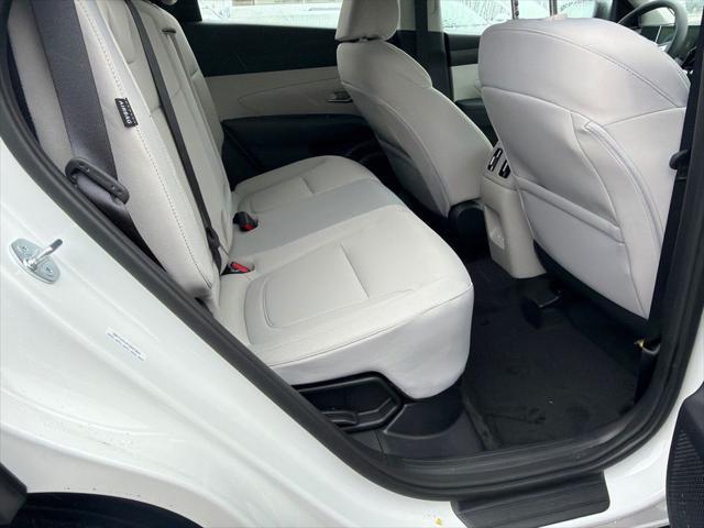 2026 Hyundai Tucson Hybrid Blue SE