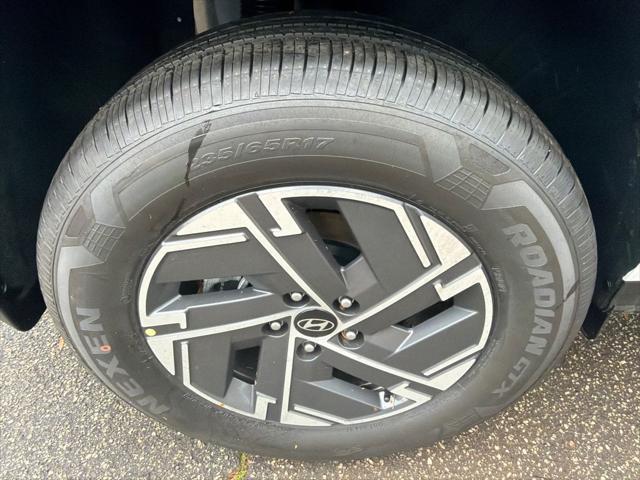 2026 Hyundai Tucson Hybrid Blue SE