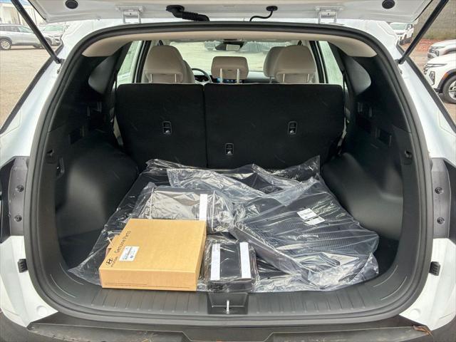 2026 Hyundai Tucson Hybrid Blue SE