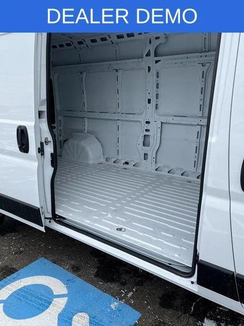 2026 Ram ProMaster Cargo Van Tradesman High Roof 159" WB w/Pass Seat