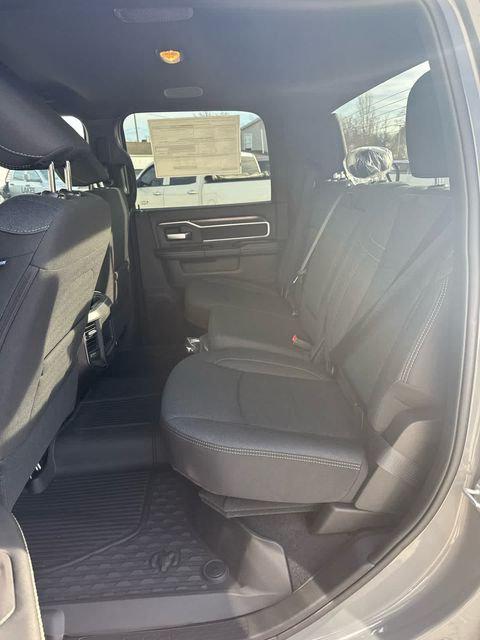 2026 Ram 2500 Big Horn Crew Cab 4x2 6'4" Box
