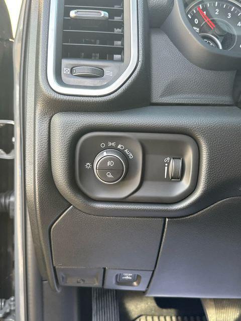 2026 Ram 2500 Big Horn Crew Cab 4x2 6'4" Box
