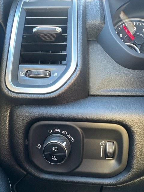2026 Ram 2500 Big Horn Crew Cab 4x2 64 Box