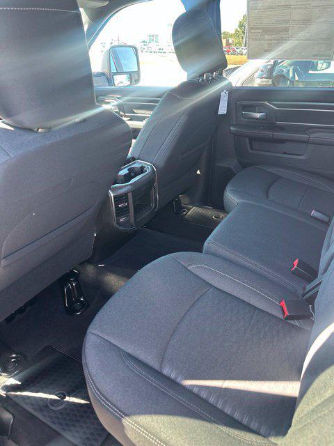 2026 Ram 2500 Big Horn Crew Cab 4x2 64 Box