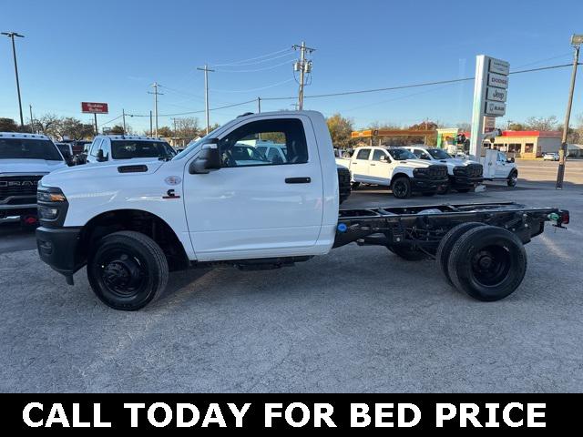 2026 RAM Ram 3500 Chassis Cab RAM 3500 TRADESMAN CHASSIS REGULAR CAB 4X4 60 CA