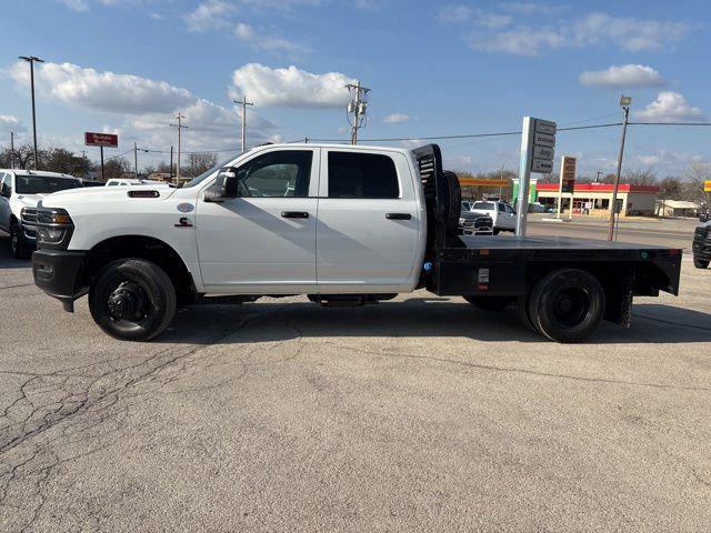 2026 RAM Ram 3500 Chassis Cab RAM 3500 TRADESMAN CREW CAB CHASSIS 4X4 60 CA