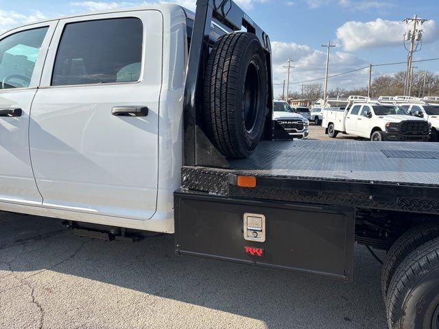 2026 RAM Ram 3500 Chassis Cab RAM 3500 TRADESMAN CREW CAB CHASSIS 4X4 60 CA