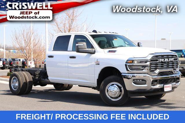 2026 RAM Ram 3500 Chassis Cab RAM 3500 TRADESMAN CREW CAB CHASSIS 4X4 60 CA