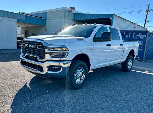 2026 RAM Ram 2500 RAM 2500 TRADESMAN CREW CAB 4X4 64 BOX