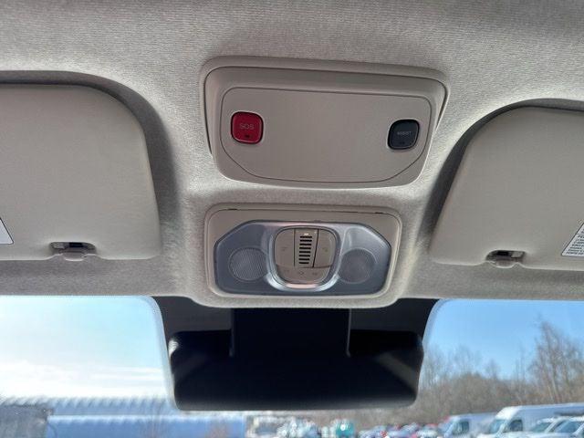 2026 Ram ProMaster Cargo Van Tradesman Low Roof 136" WB w/Pass Seat