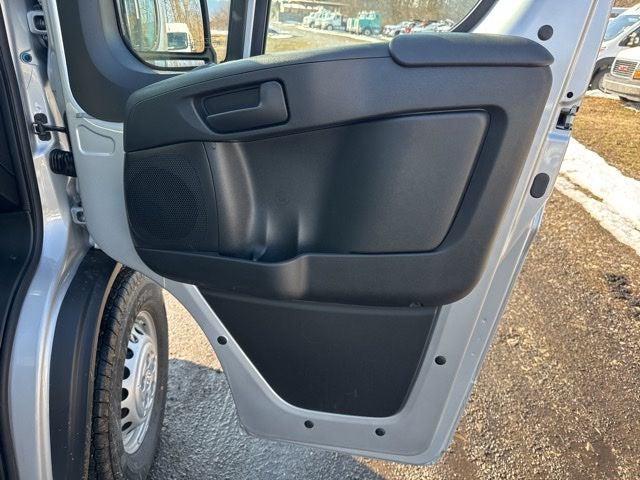 2026 Ram ProMaster Cargo Van Tradesman Low Roof 136" WB w/Pass Seat