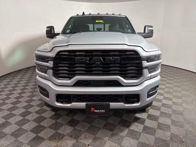 2026 RAM Ram 3500 RAM 3500 BIG HORN CREW CAB 4X4 64 BOX