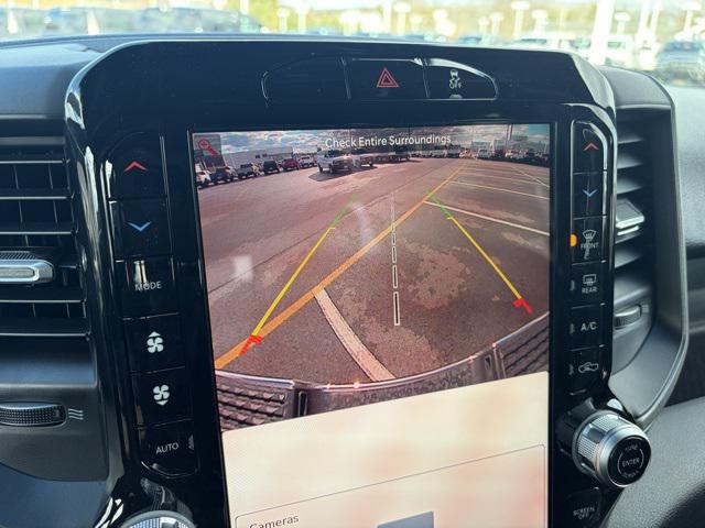 2026 RAM Ram 3500 RAM 3500 TRADESMAN CREW CAB 4X4 8 BOX