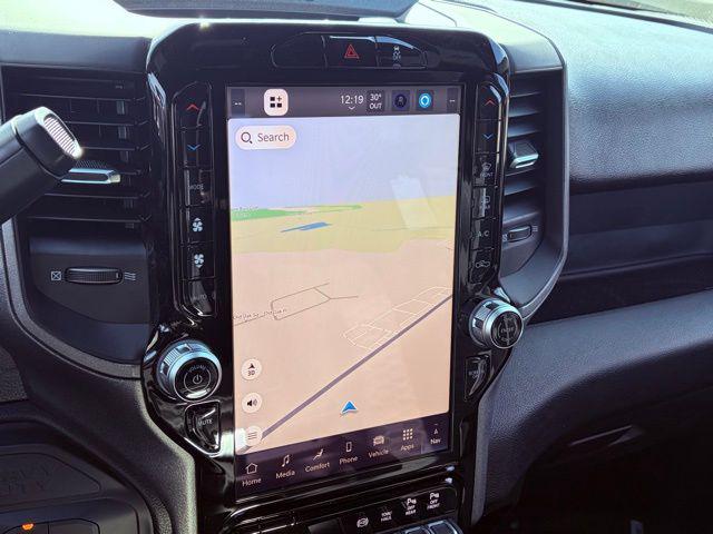 2026 RAM Ram 3500 RAM 3500 TRADESMAN CREW CAB 4X4 8 BOX