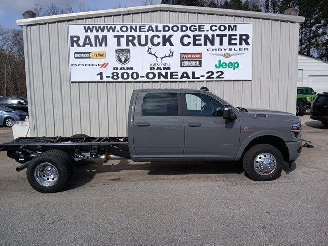 2026 RAM Ram 3500 Chassis Cab RAM 3500 BIG HORN CREW CAB CHASSIS 4X4 60 CA 2026 RAM Ram 3500 Chassis Cab RAM 3500 BIG HORN CREW CAB CHASSIS 4X4 60 CA