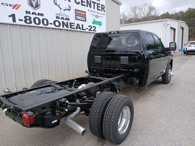 2026 RAM Ram 3500 Chassis Cab RAM 3500 BIG HORN CREW CAB CHASSIS 4X4 60 CA 2026 RAM Ram 3500 Chassis Cab RAM 3500 BIG HORN CREW CAB CHASSIS 4X4 60 CA