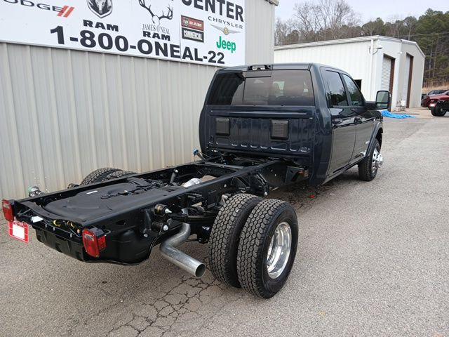 2026 RAM Ram 3500 Chassis Cab RAM 3500 BIG HORN CREW CAB CHASSIS 4X4 60 CA 2026 RAM Ram 3500 Chassis Cab RAM 3500 BIG HORN CREW CAB CHASSIS 4X4 60 CA