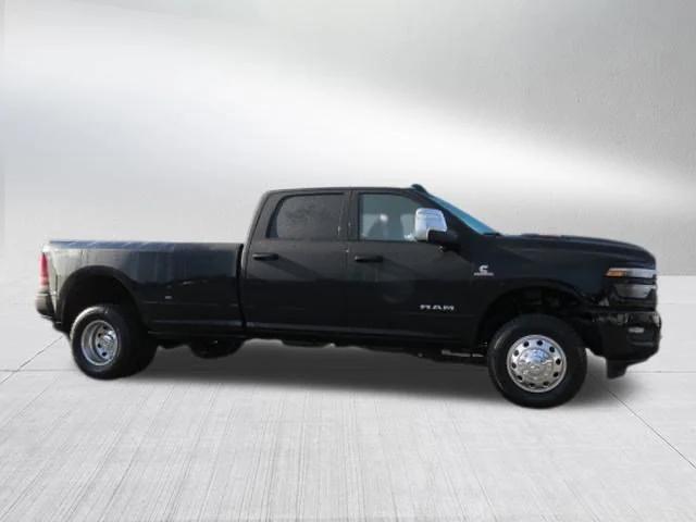 2026 RAM Ram 3500 RAM 3500 LARAMIE CREW CAB 4X4 8 BOX