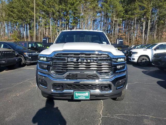 2026 RAM Ram 5500 Chassis Cab RAM 5500 TRADESMAN CHASSIS REGULAR CAB 4X2 120 CA