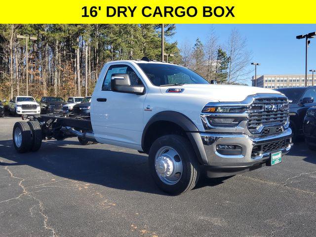 2026 RAM Ram 5500 Chassis Cab RAM 5500 TRADESMAN CHASSIS REGULAR CAB 4X2 120 CA