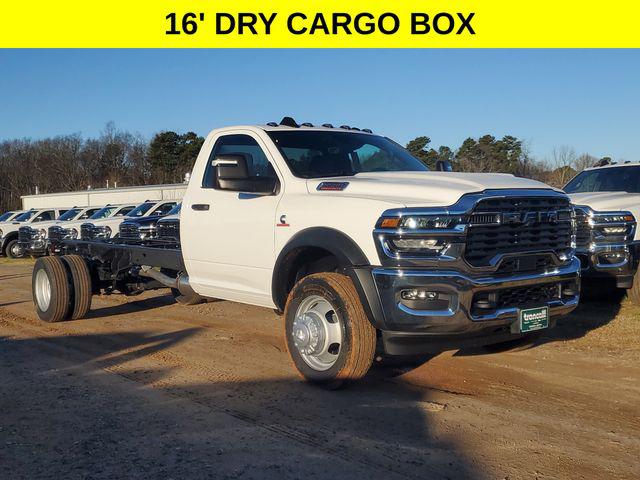 2026 RAM Ram 5500 Chassis Cab RAM 5500 TRADESMAN CHASSIS REGULAR CAB 4X2 120 CA
