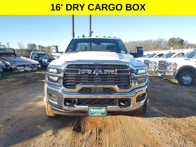 2026 RAM Ram 5500 Chassis Cab RAM 5500 TRADESMAN CHASSIS REGULAR CAB 4X2 120 CA