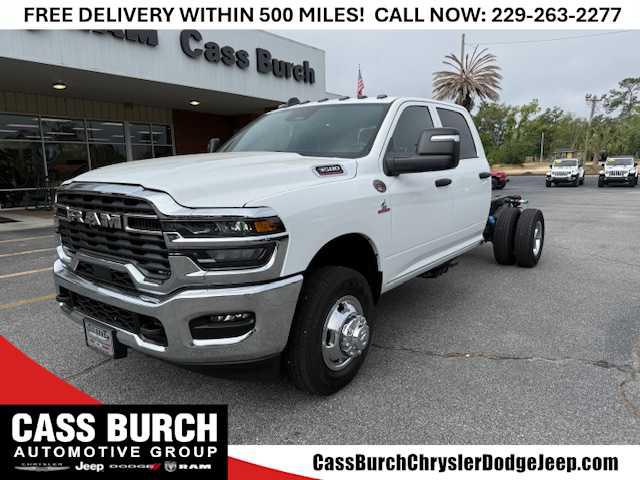 2026 RAM Ram 3500 Chassis Cab RAM 3500 TRADESMAN CREW CAB CHASSIS 4X4 60 CA