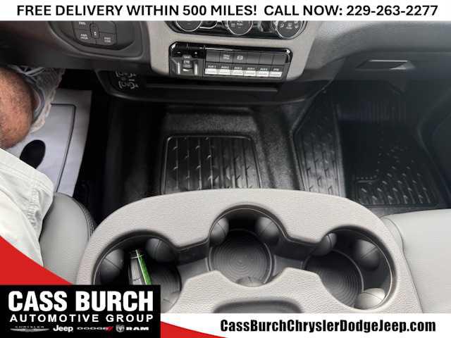 2026 Ram 3500 Chassis Cab Tradesman/Big Horn
