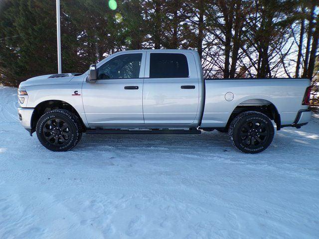 2026 RAM Ram 2500 RAM 2500 BLACK EXPRESS CREW CAB 4X4 64 BOX