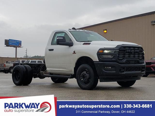 2026 RAM Ram 3500 Chassis Cab RAM 3500 TRADESMAN CHASSIS REGULAR CAB 4X4 60 CA
