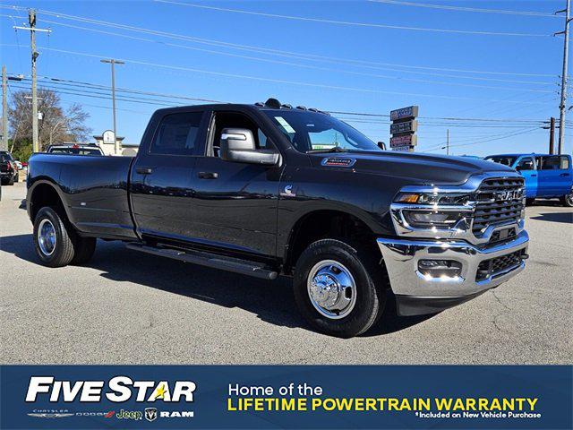 2026 RAM Ram 3500 RAM 3500 TRADESMAN CREW CAB 4X4 8 BOX