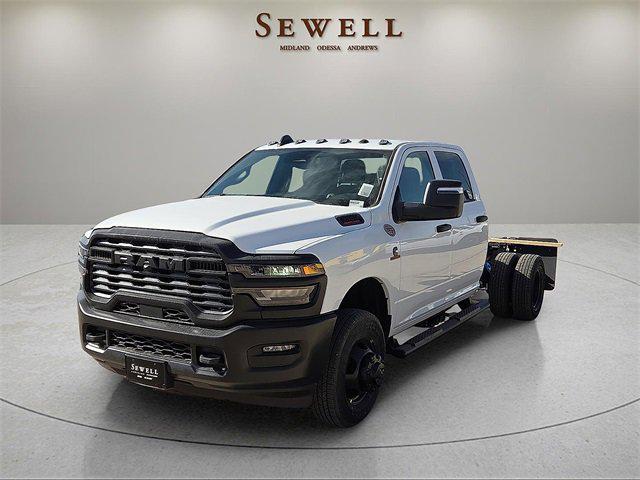 2026 RAM Ram 3500 Chassis Cab RAM 3500 TRADESMAN CREW CAB CHASSIS 4X4 60 CA