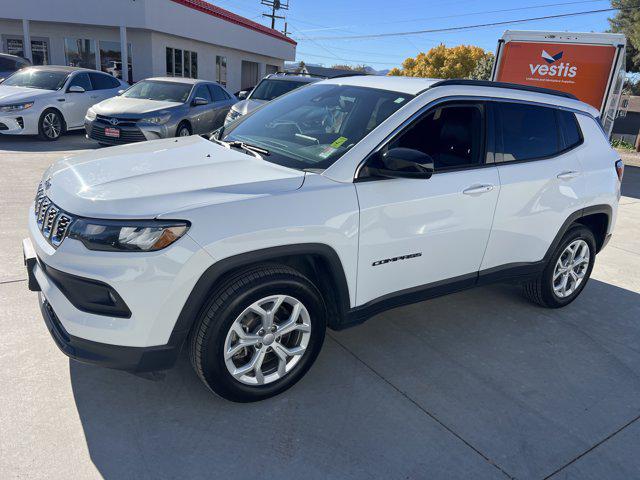 2024 Jeep Compass Latitude's photo