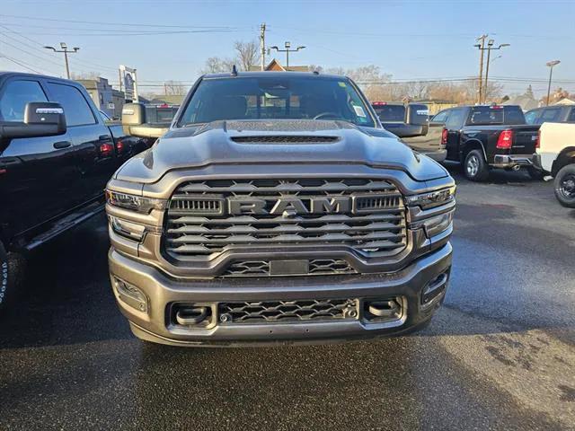 2026 RAM Ram 2500 RAM 2500 BLACK EXPRESS CREW CAB 4X4 64 BOX