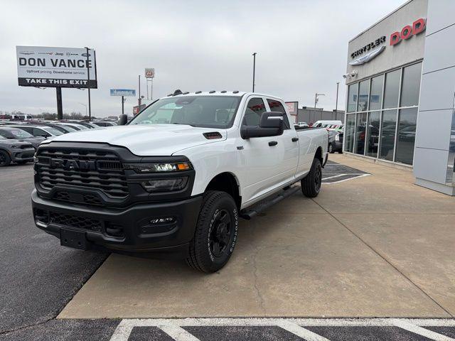 2026 RAM Ram 3500 RAM 3500 TRADESMAN CREW CAB 4X4 8 BOX