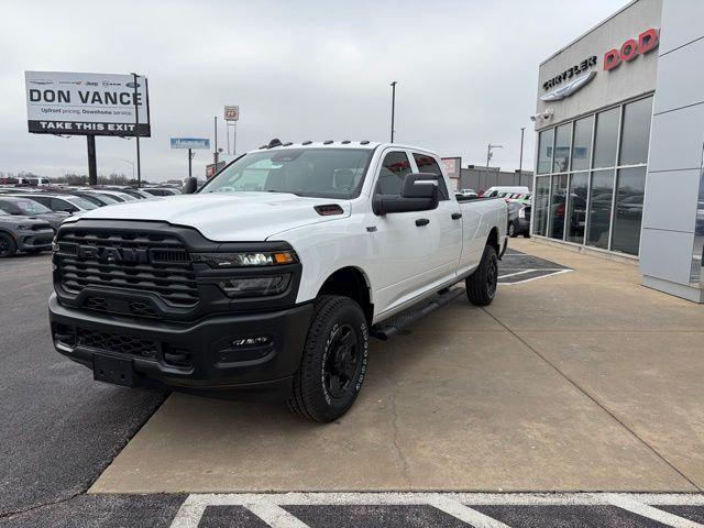 2026 RAM Ram 3500 RAM 3500 TRADESMAN CREW CAB 4X4 8 BOX