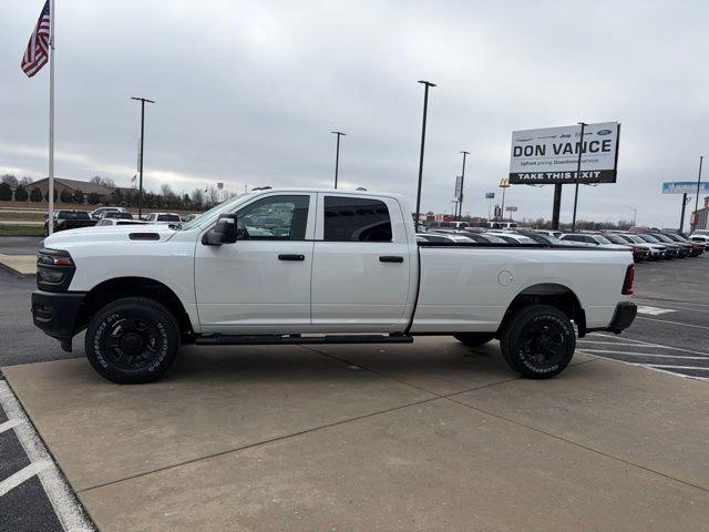 2026 RAM Ram 3500 RAM 3500 TRADESMAN CREW CAB 4X4 8 BOX