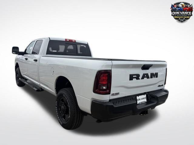 2026 RAM Ram 3500 RAM 3500 TRADESMAN CREW CAB 4X4 8 BOX
