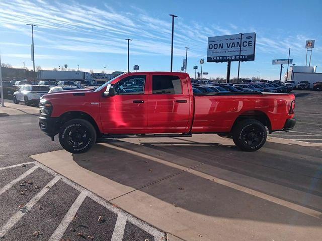2026 RAM Ram 3500 RAM 3500 TRADESMAN CREW CAB 4X4 8 BOX