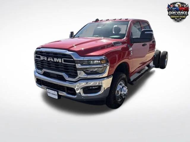 2026 RAM Ram 3500 Chassis Cab RAM 3500 TRADESMAN CREW CAB CHASSIS 4X4 60 CA
