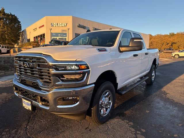 2026 RAM Ram 2500 RAM 2500 TRADESMAN CREW CAB 4X4 64 BOX
