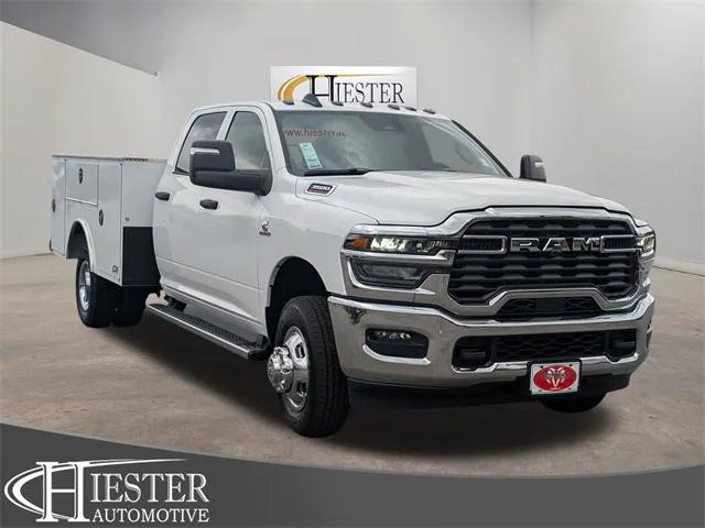 2026 RAM Ram 3500 Chassis Cab RAM 3500 TRADESMAN CREW CAB CHASSIS 4X4 60 CA 2026 RAM Ram 3500 Chassis Cab RAM 3500 TRADESMAN CREW CAB CHASSIS 4X4 60 CA