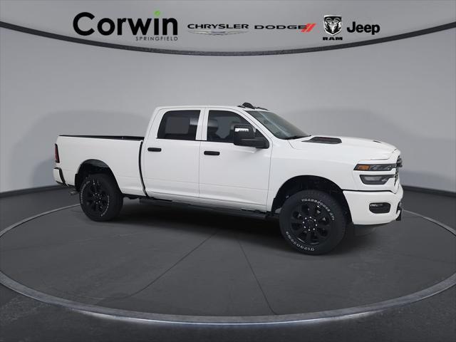2026 RAM Ram 2500 RAM 2500 BLACK EXPRESS CREW CAB 4X4 64 BOX
