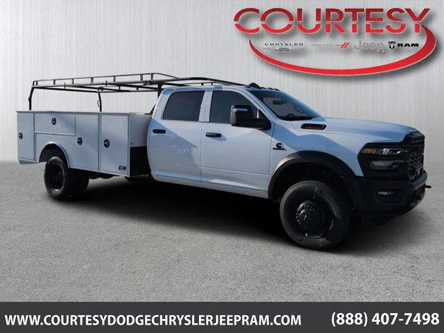 2026 RAM Ram 5500 Chassis Cab RAM 5500 TRADESMAN CHASSIS CREW CAB 4X4 84 CA