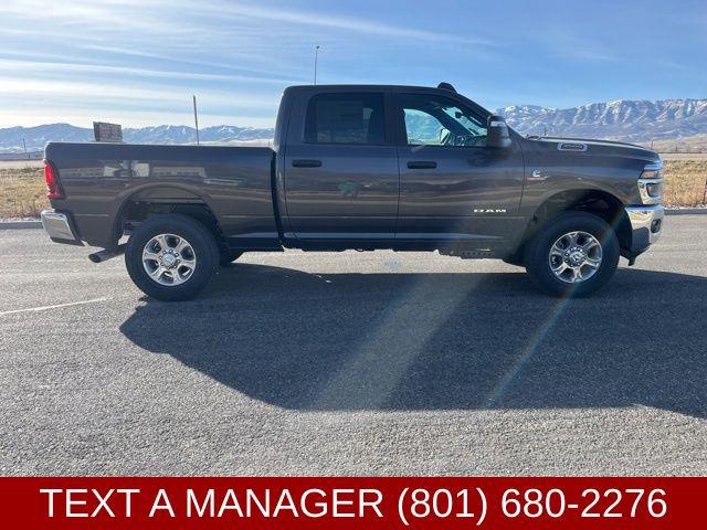 2026 RAM 3500 RAM 3500 BIG HORN CREW CAB 4X4 64 BOX