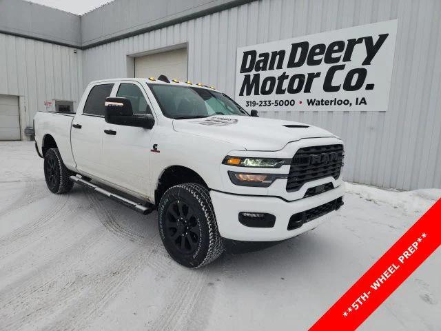 2026 RAM Ram 2500 RAM 2500 BLACK EXPRESS CREW CAB 4X4 64 BOX
