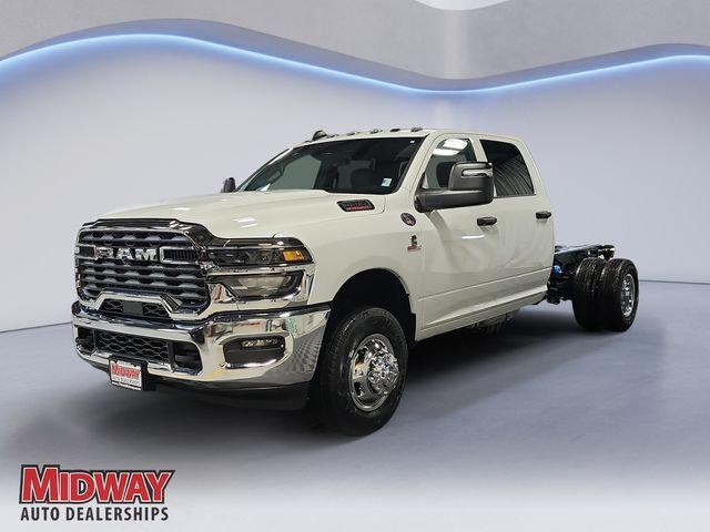 2026 RAM Ram 3500 Chassis Cab RAM 3500 TRADESMAN CREW CAB CHASSIS 4X4 60 CA
