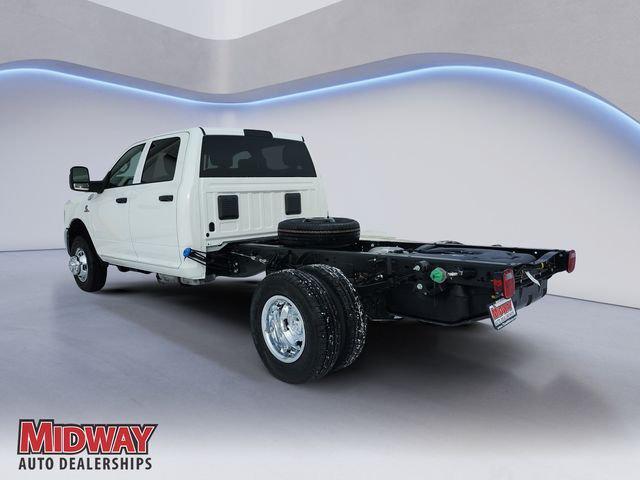 2026 RAM Ram 3500 Chassis Cab RAM 3500 TRADESMAN CREW CAB CHASSIS 4X4 60 CA