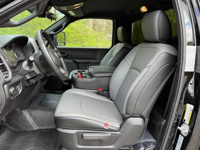 2026 Ram 5500 Chassis Cab Tradesman/Big Horn